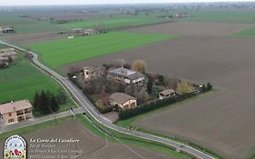 La Corte Del Cavaliere Bed&Breakfast